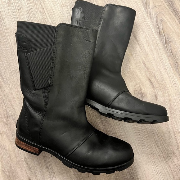 Sorel waterproof mid boots - Picture 4 of 9